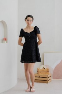 Evonka Eyelet Ribbonette Dress In Black (XS)