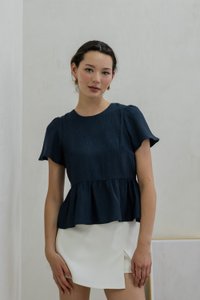 Tera Textured Flare Sleeve Top In Navy (XS)