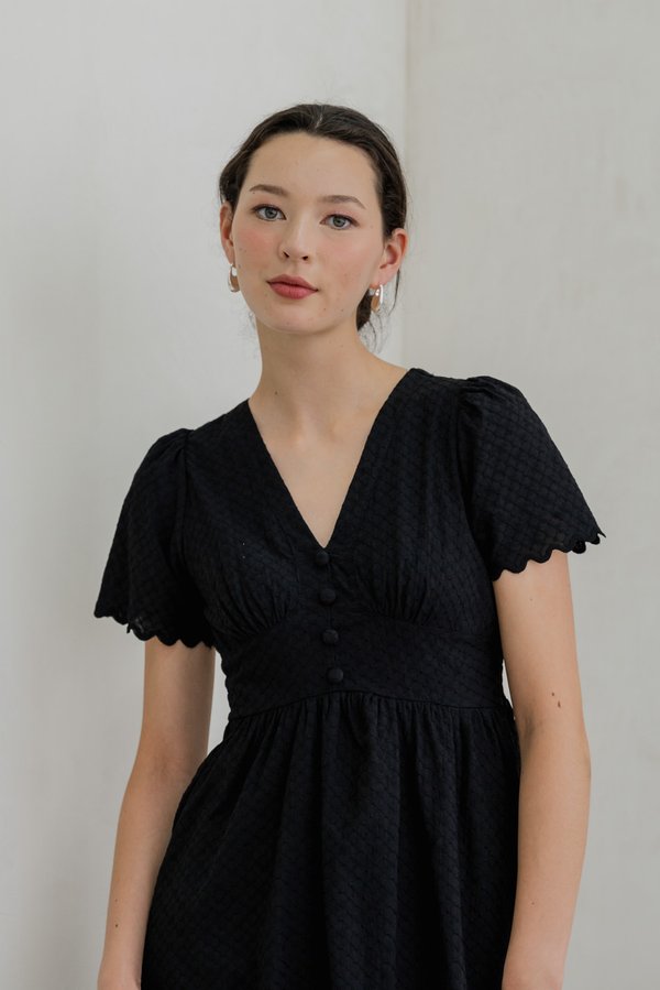 Layana Eyelet Empire Button Maxi Dress In Black (XS)