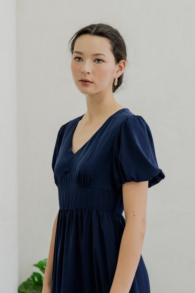 Paisley Puffed Sleeve Empire Midi Dress In Navy