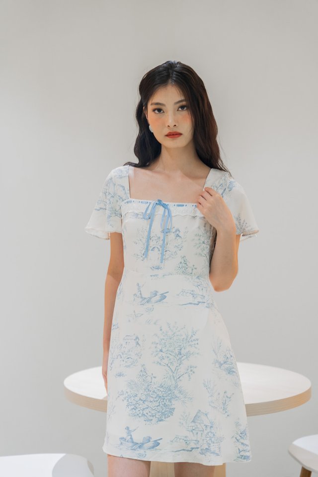 Cielo Ribbonette Flare Sleeve Dress In Blue