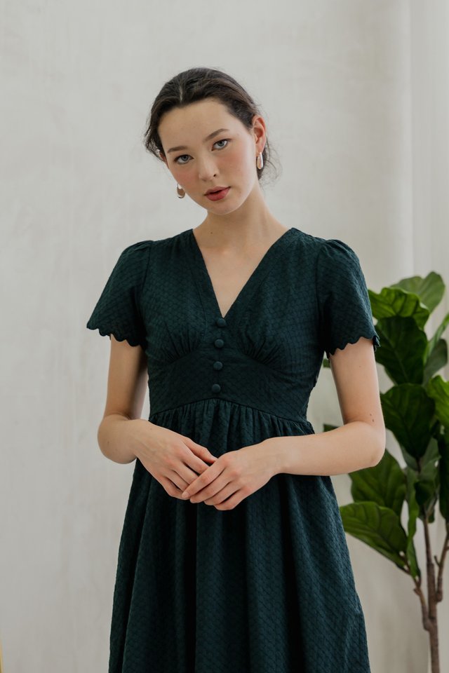 Layana Eyelet Empire Button Maxi Dress In Emerald