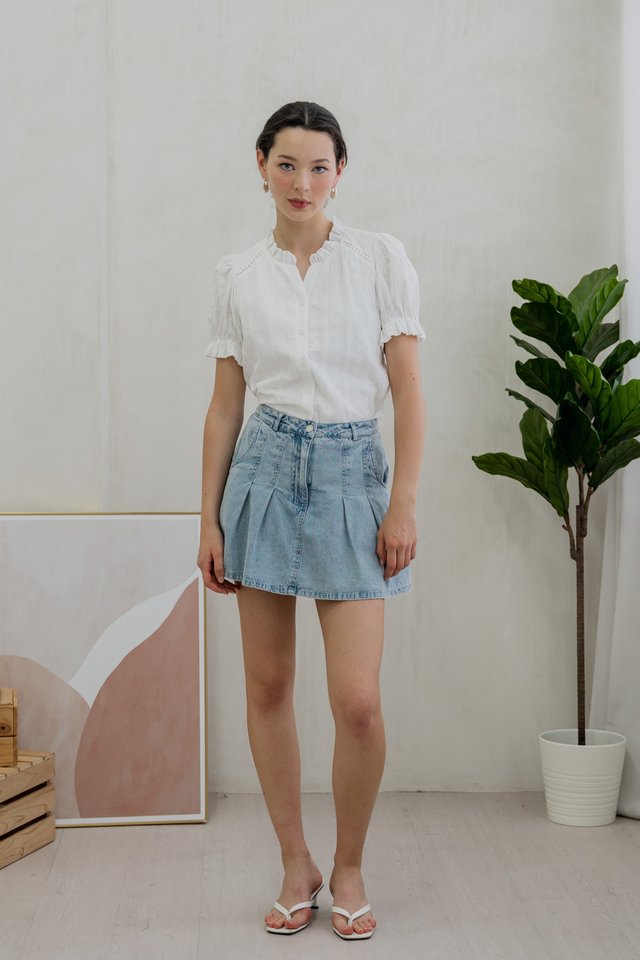 Bettany Eyelet Button Top In White