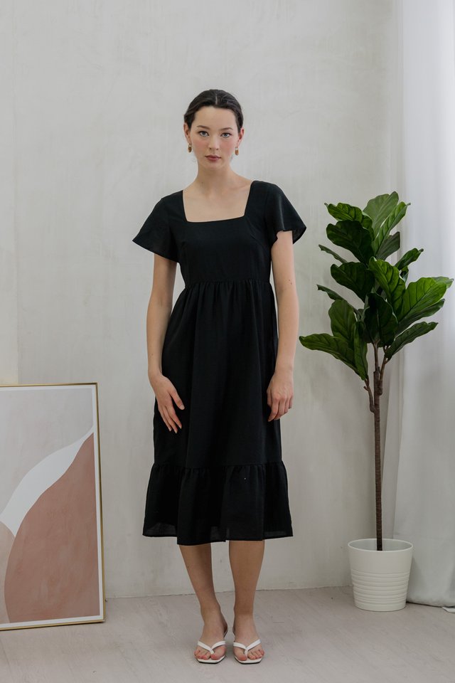 Feliz Flare Sleeve Midi Dress In Black