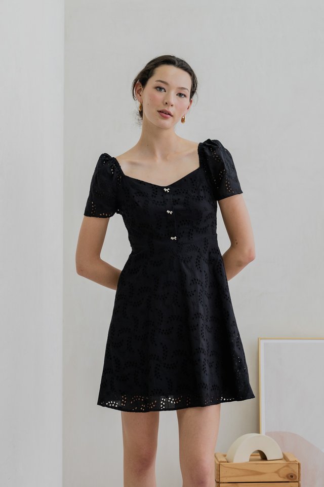 Evonka Eyelet Ribbonette Dress In Black