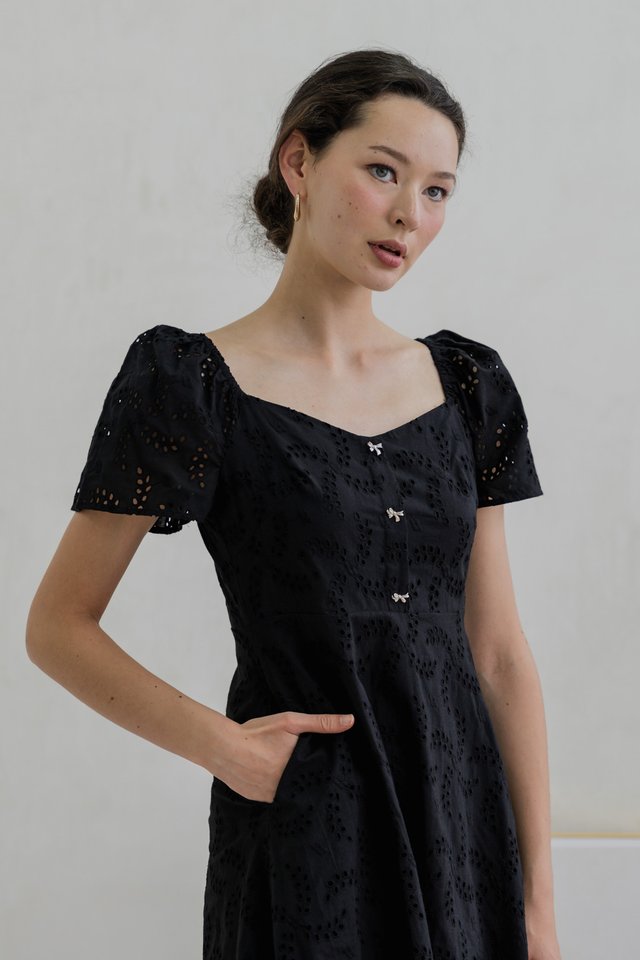 Evonka Eyelet Ribbonette Dress In Black