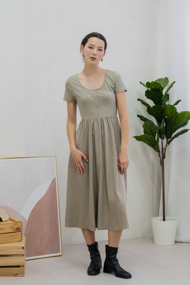 Merliah Mixed Fabric Button Midi Dress In Dusty Olive