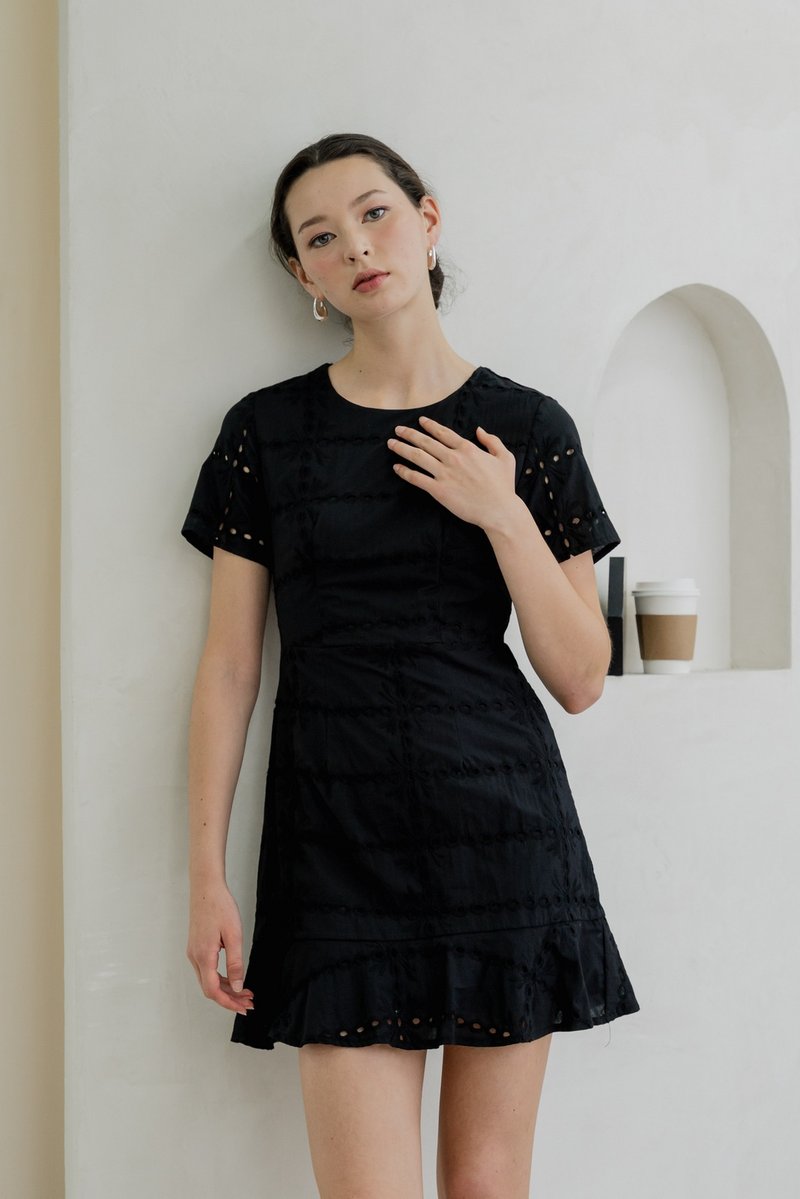 Esme Eyelet Dropwaist Dress In Black