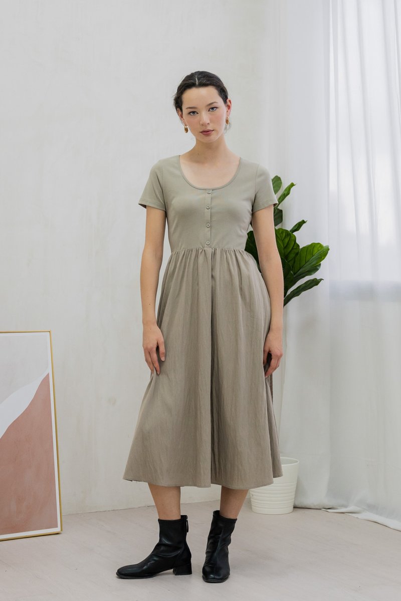 Merliah Mixed Fabric Button Midi Dress In Dusty Olive (XS)