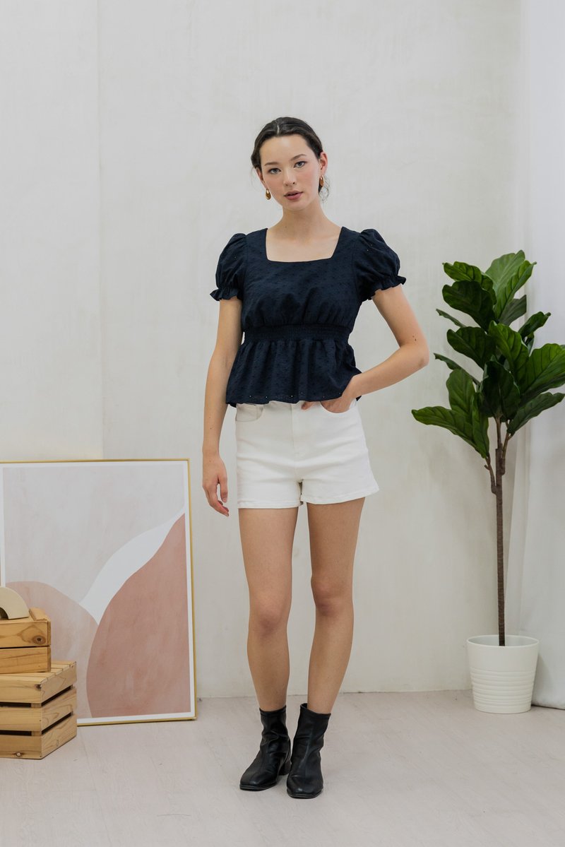 Sora Smocked Waist Eyelet Top In Navy (XS)