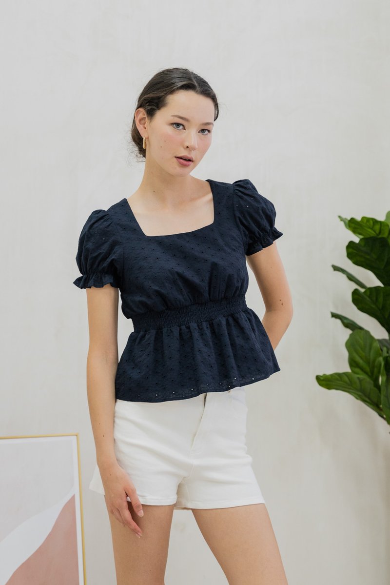 Sora Smocked Waist Eyelet Top In Navy (XS)