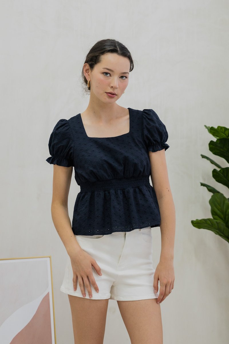 Sora Smocked Waist Eyelet Top In Navy (XS)