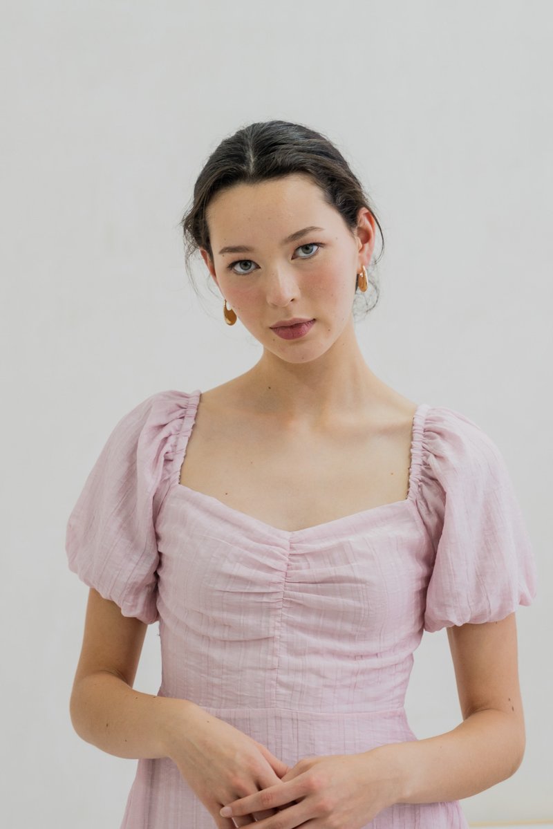 Primrose Textured Puff Sleeve Dress In Pink