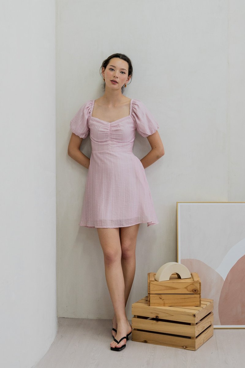 Primrose Textured Puff Sleeve Dress In Pink