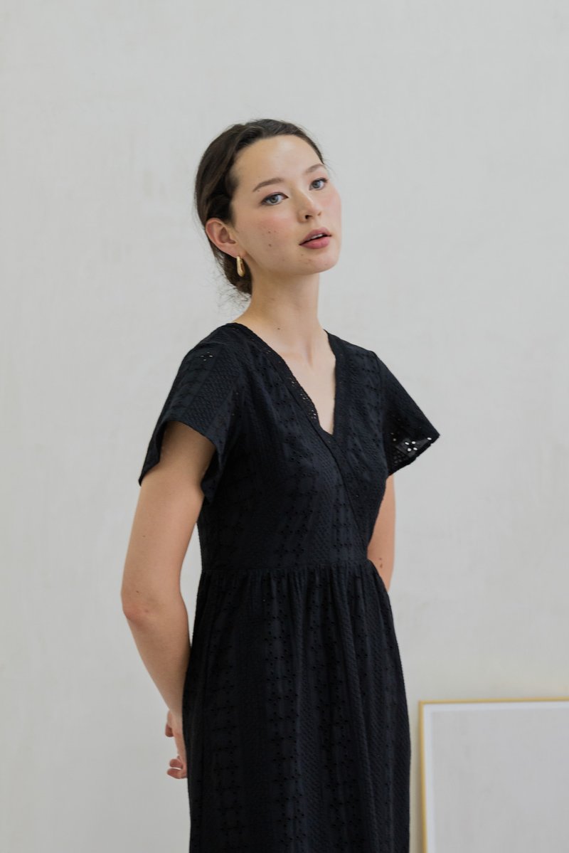 Caprise Crochet Eyelet Midi Dress In Black (XS)