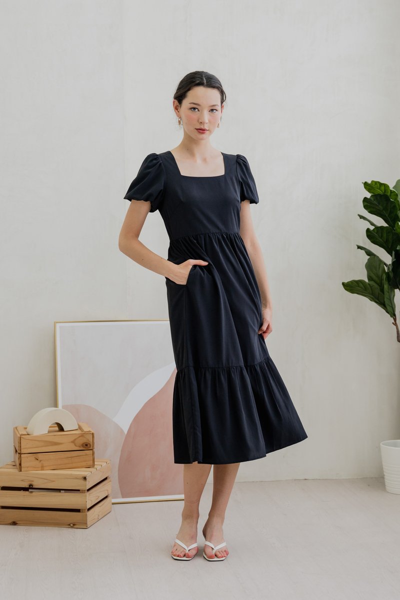 Theresa Texture Puffed Sleeve Maxi Dress In Black
