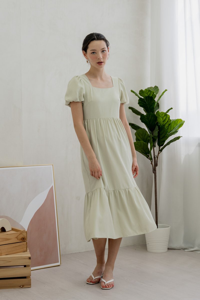 Theresa Texture Puffed Sleeve Maxi Dress In Sage (XS)