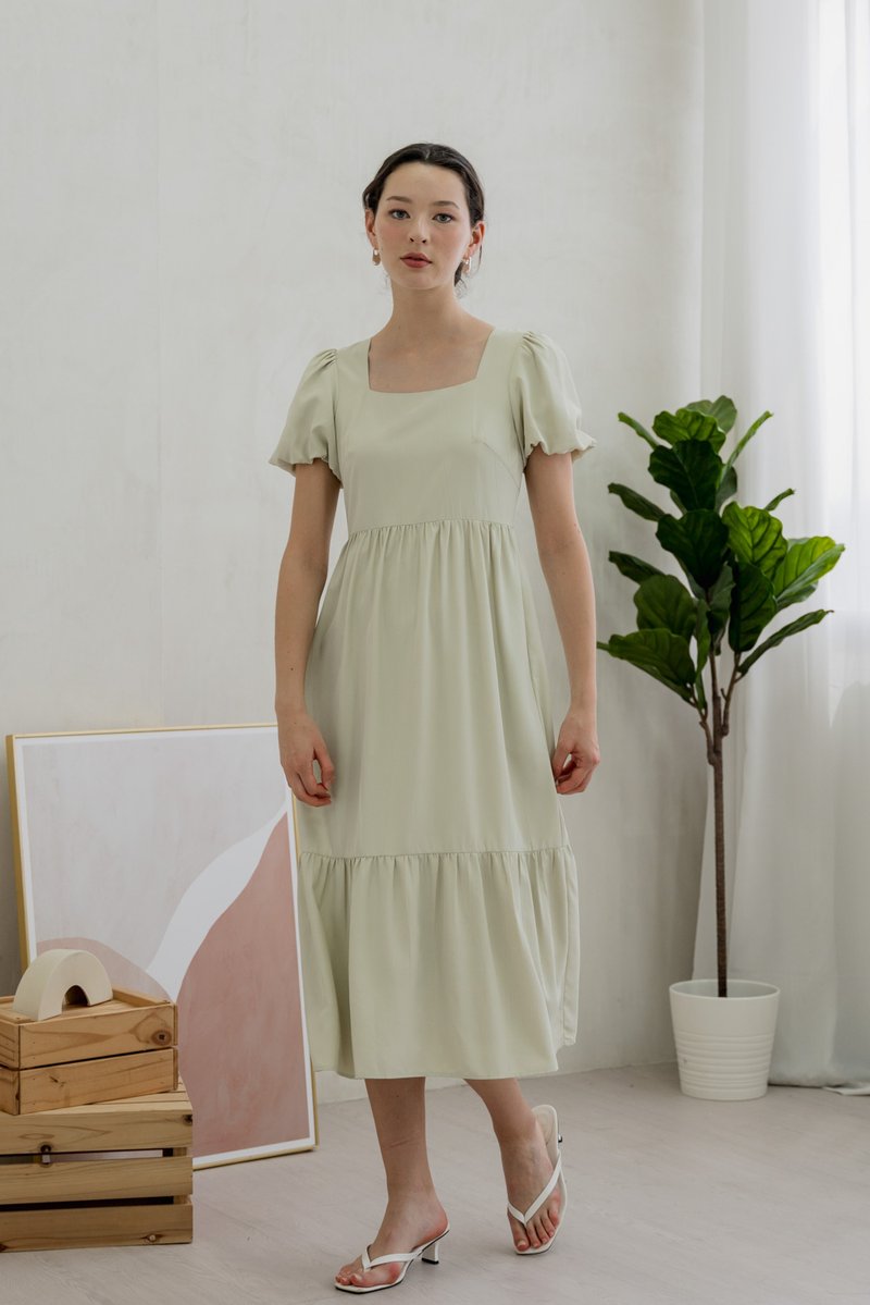 Theresa Texture Puffed Sleeve Maxi Dress In Sage (XS)