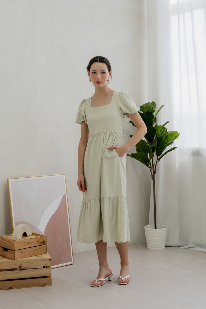 Theresa Texture Puffed Sleeve Maxi Dress In Sage (XS)