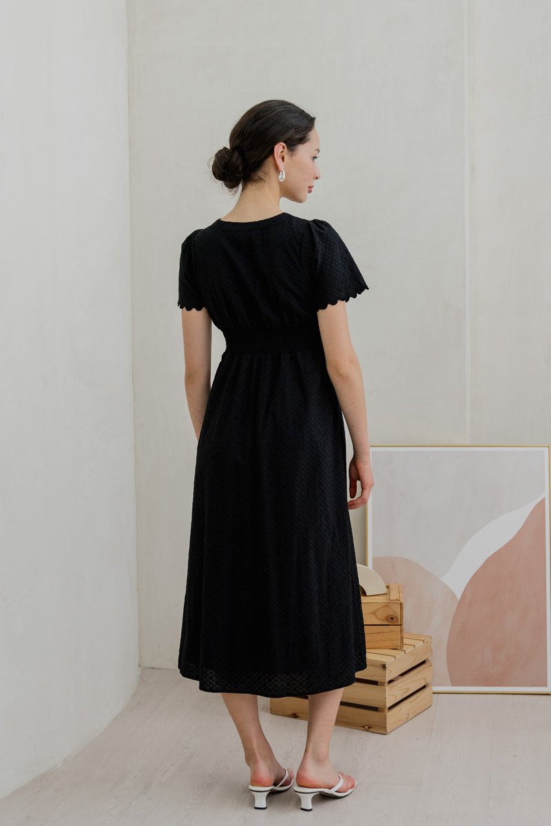 Layana Eyelet Empire Button Maxi Dress In Black (XS)
