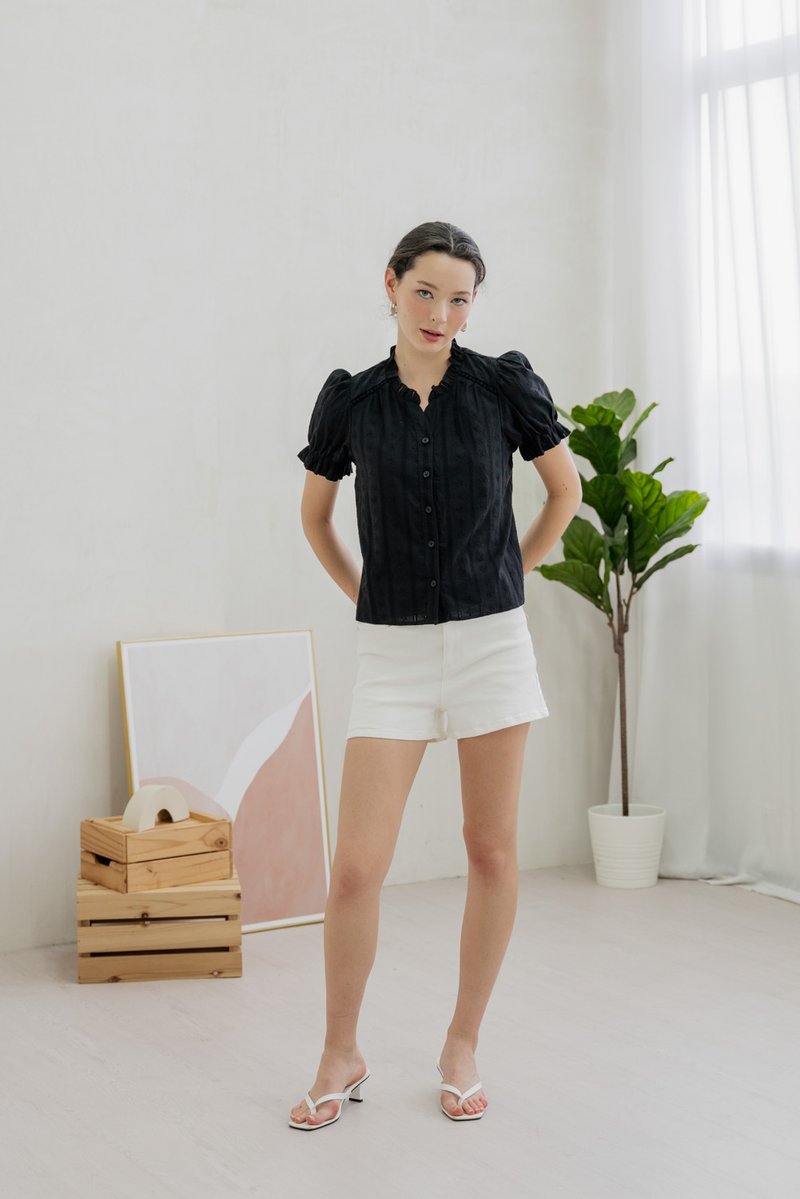 Bettany Eyelet Button Top In Black (XS)
