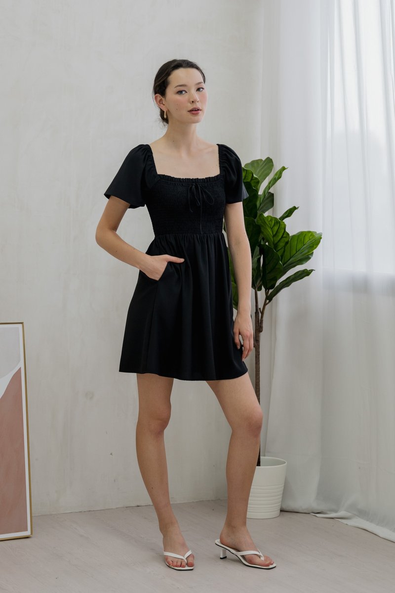 Rowana Ribbon Smocked Dress In Black (XS)