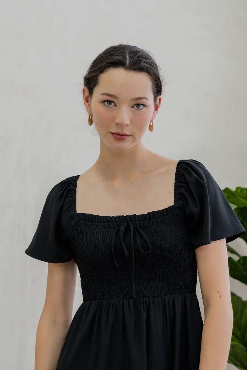 Rowana Ribbon Smocked Dress In Black (XS)