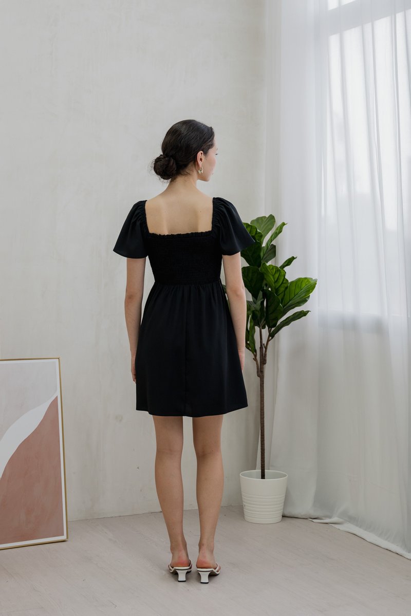 Rowana Ribbon Smocked Dress In Black (XS)