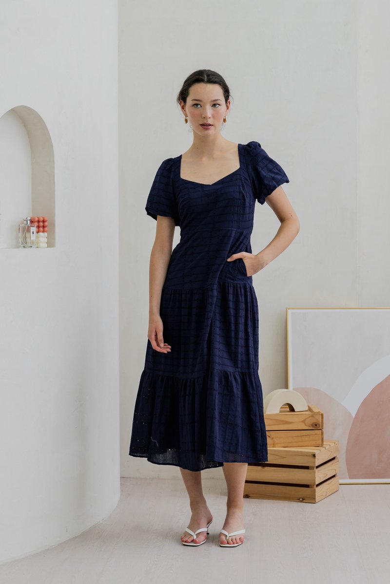 Esther Eyelet Puffed Sleeve Maxi Dress In Navy (XS)
