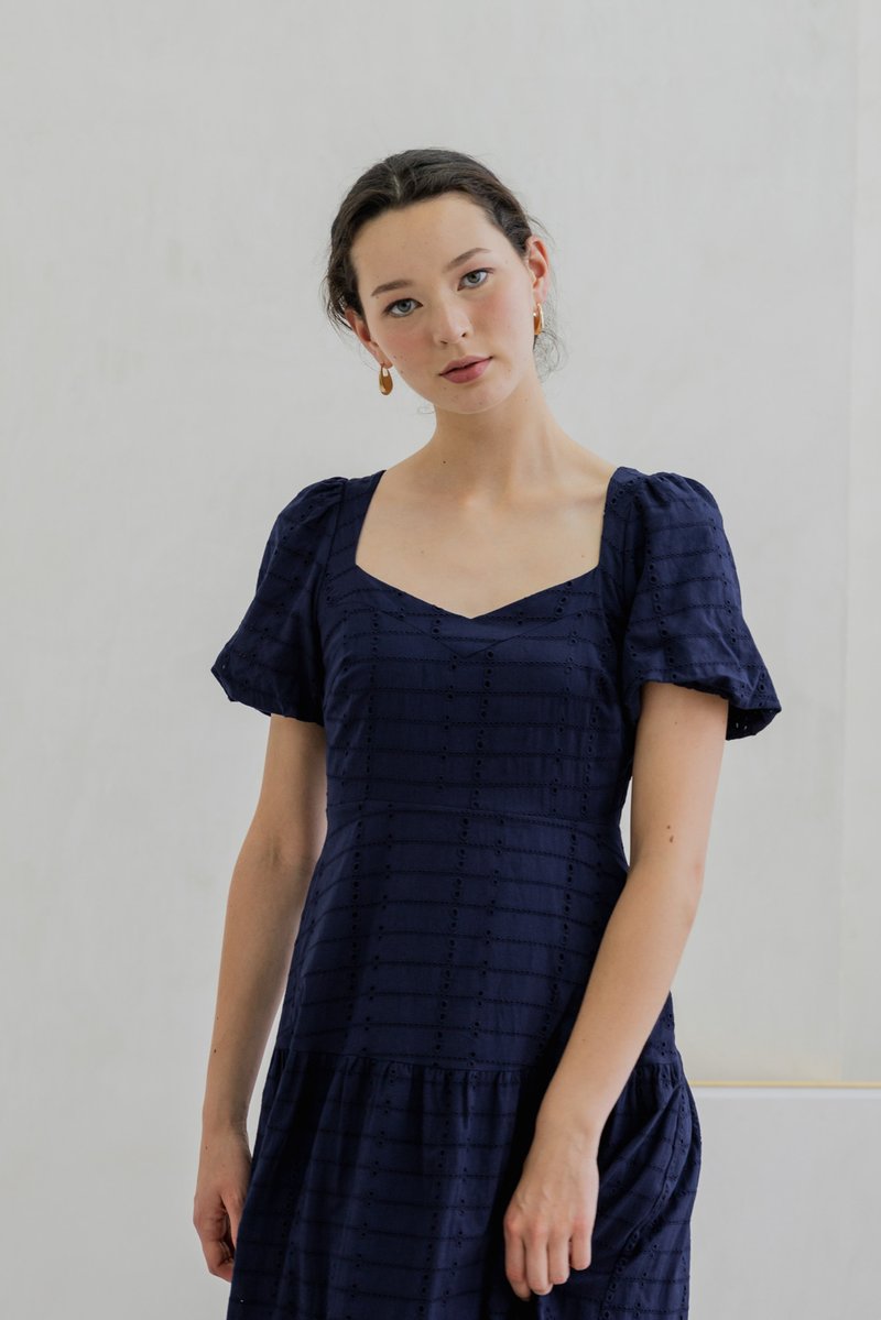 Esther Eyelet Puffed Sleeve Maxi Dress In Navy (XS)
