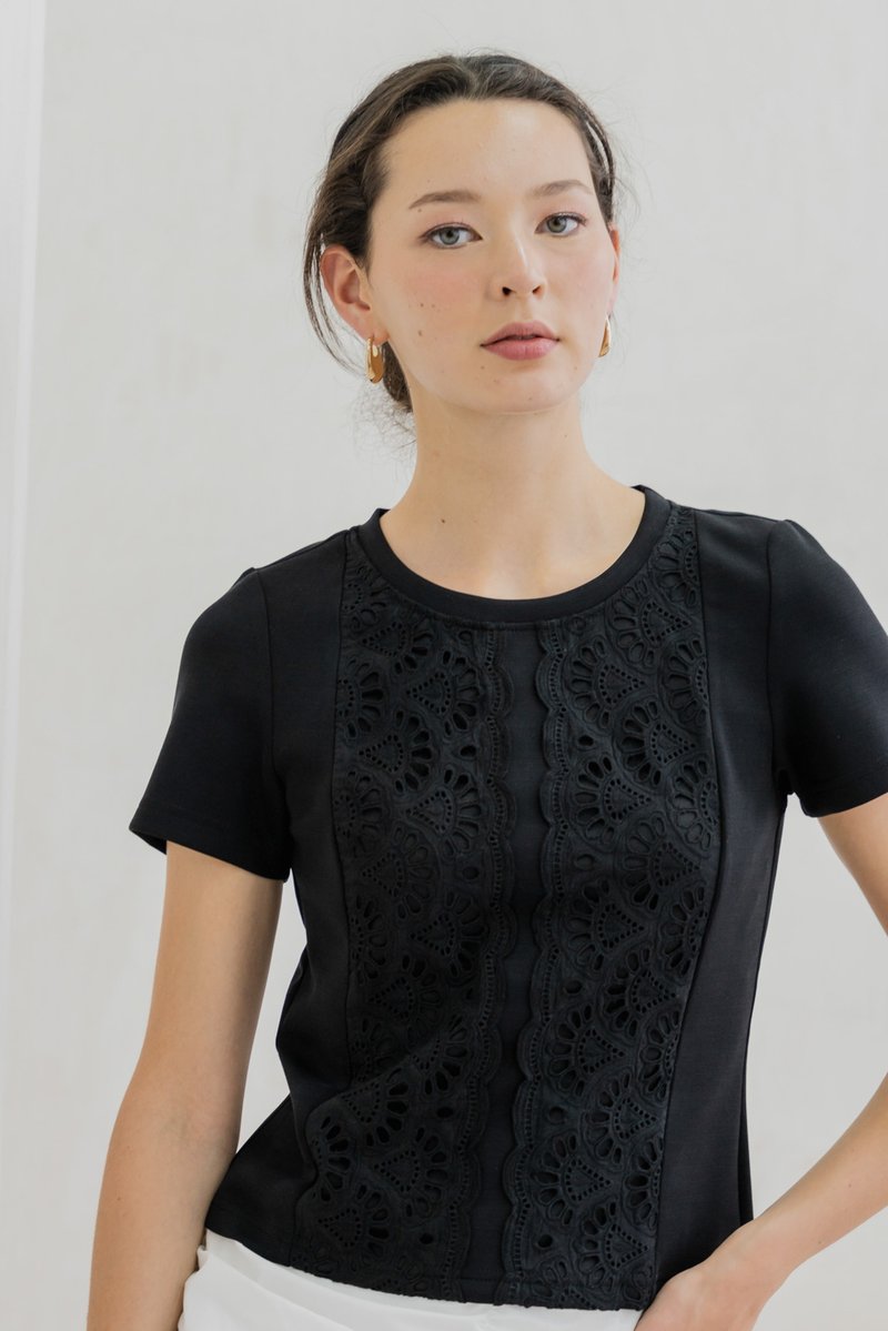 Cybill Crochet Cotton Top In Black