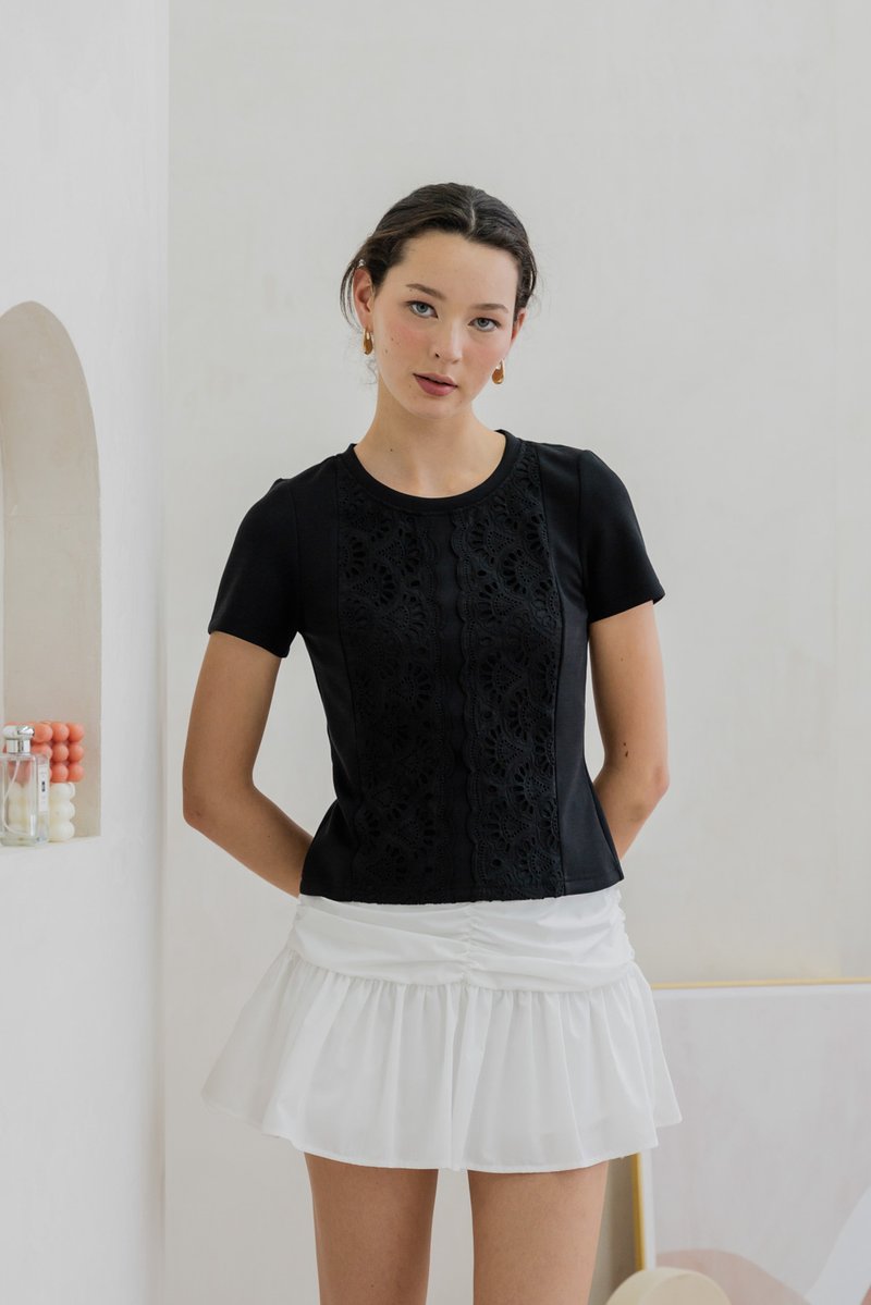 Cybill Crochet Cotton Top In Black