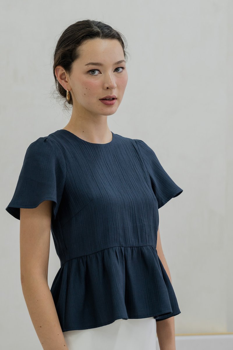 Tera Textured Flare Sleeve Top In Navy (XS)