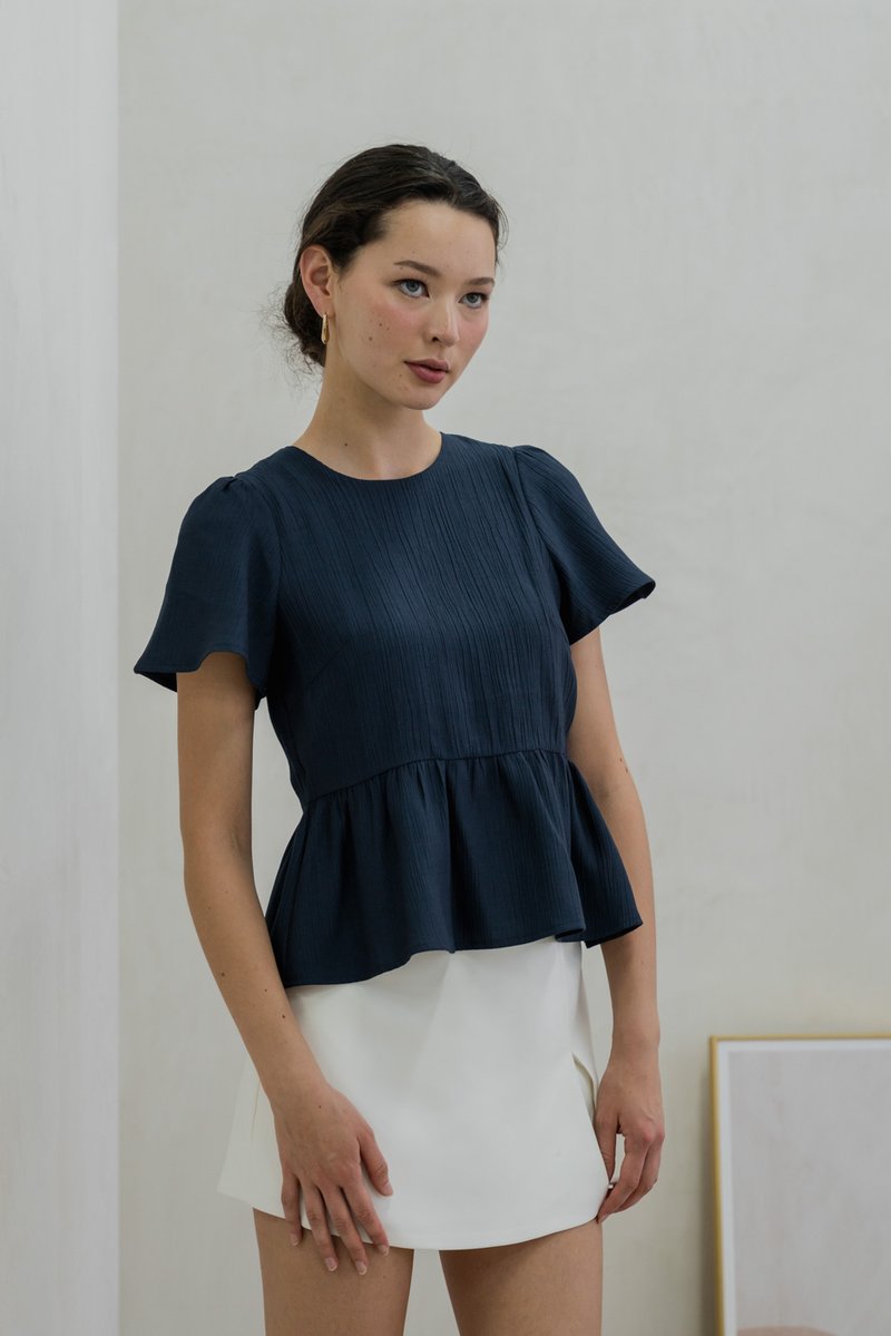 Tera Textured Flare Sleeve Top In Navy (XS)