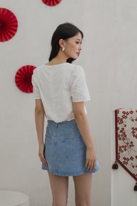 Caitlin Crochet Eyelet Top In White (XS)