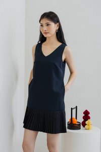 Heather Pleat Hem Dress In Navy (XS)