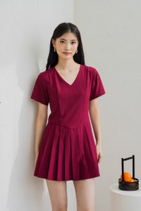 Roslyn Pleated Dress Romper In Wine (XS)