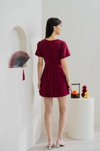 Roslyn Pleated Dress Romper In Wine (XS)