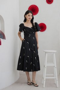 Tinker Tulip Embroidery Midi Dress In Black (XS)