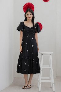 Tinker Tulip Embroidery Midi Dress In Black (XS)