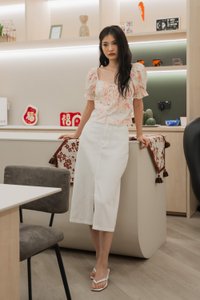 Reanne Ribbon Crochet Pleated Top In Cream (XS)