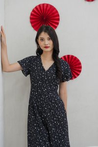 Floretta Printed Flare Sleeves Jumpsuit In Black (XS)