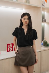 Phea Frilled Mandarin Collar Top In Black (XS)