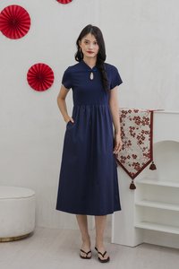 Morgan Mixed Fabric Qipao Dress In Navy