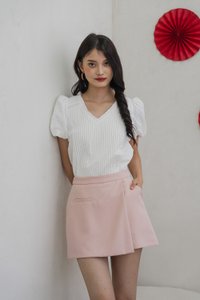 Persimmon Eyelet Sleeve Pintuck Top In White (XS)