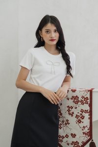 Prairie Pearl Ribbon Cotton Tee In White (XS)