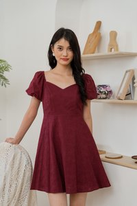 Dazzle Floral Embroidery Puff Sleeve Dress In Wine (XS)