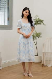 Emerie Porcelain Smocked Waist Midi Dress In Blue (XS)