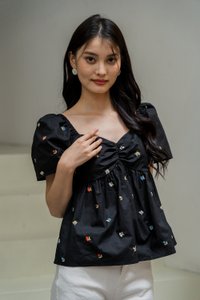 Sloanne Embroidered Sweetheart Top In Black (XS)