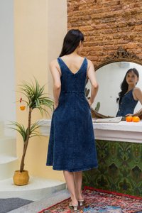 Gleam Denim Gold Button Midi Dress (XS)